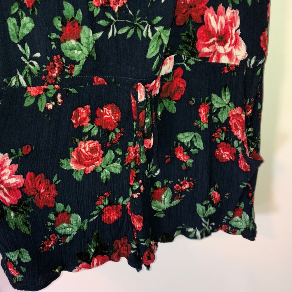 Floral Rhomper - Picture 2 of 3